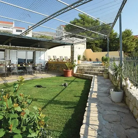 Apartamento Apartments Meri Seget Vranjica