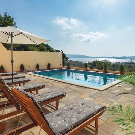 Apartamento Apartments Meri Seget Vranjica