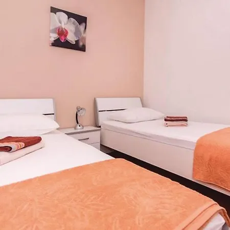 Apartments Meri *