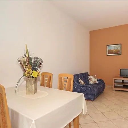 Apartments Meri *